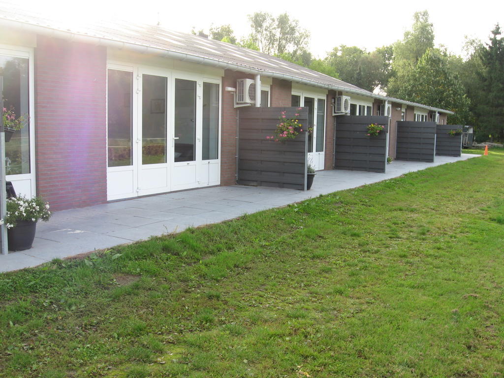 Bed and Breakfast Rustpunt Groote Heide Heeze Exterior foto