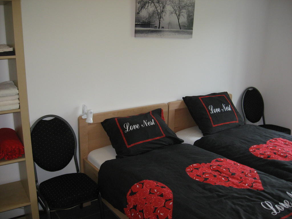 Bed and Breakfast Rustpunt Groote Heide Heeze Zimmer foto