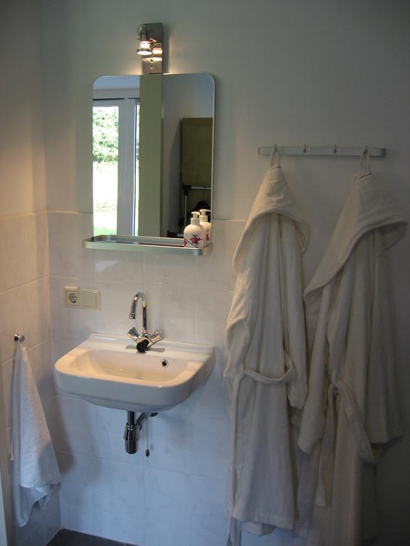 Bed and Breakfast Rustpunt Groote Heide Heeze Exterior foto